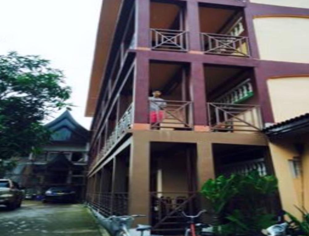 Sisavang Hotel Vang Vieng Exterior photo